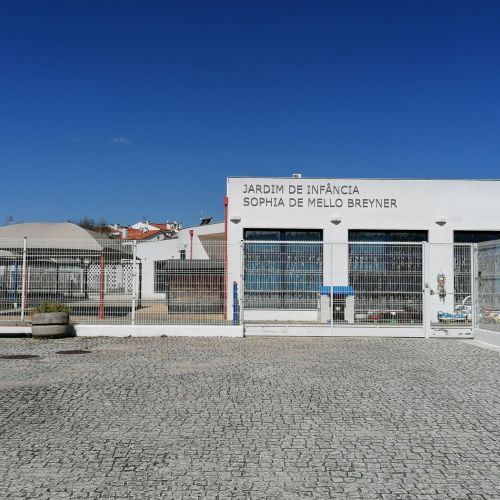 Demolição e Construção do Jardim de Infância Sophia de Mello Breyner Andresen